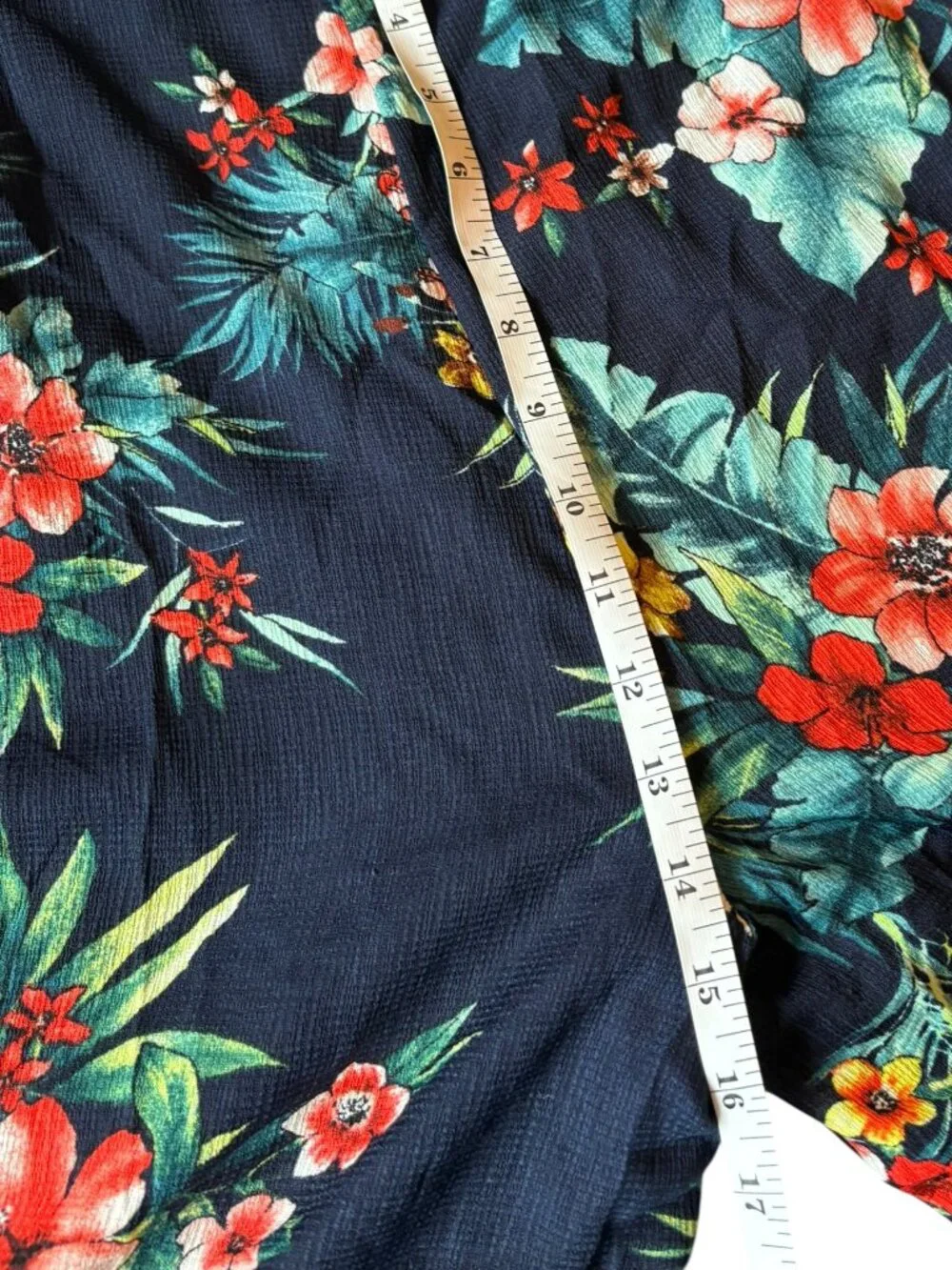Altar'd State Loose fitting Pants with shorts Size L NWOT